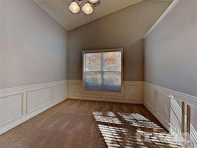 Building Photo - 3206 Millash Run NE