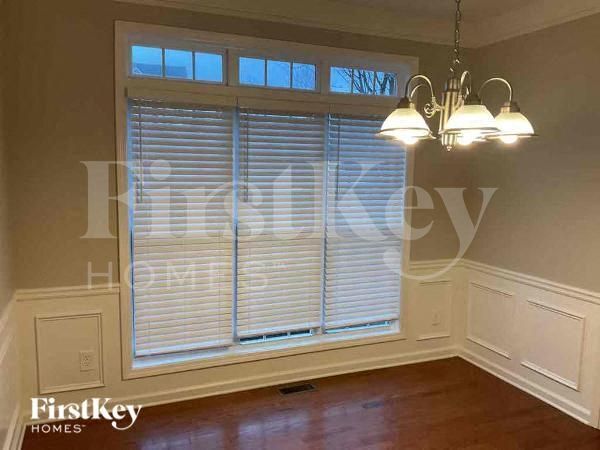 Building Photo - 5903 Vintage Oaks Pass