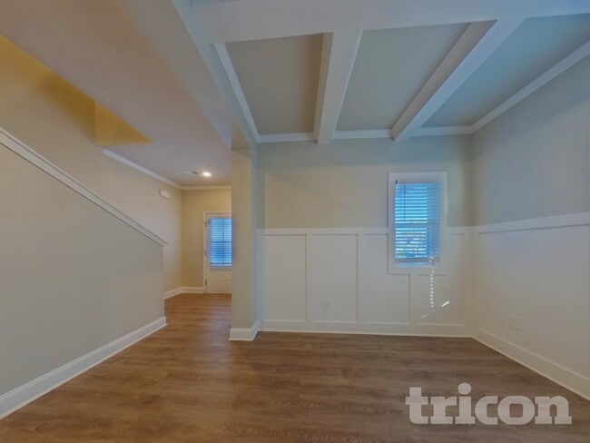 Foto del edificio - 8951 Callaway Dr