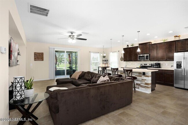 Building Photo - 94067 Woodbrier Cir