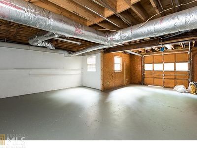 Building Photo - 833 Dalrymple Rd