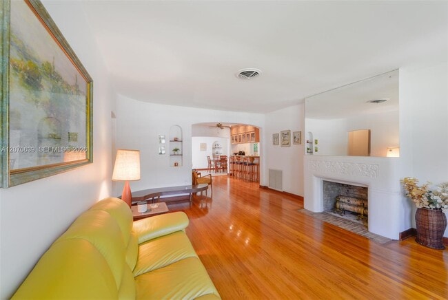 Foto del edificio - 3031 SW 2nd Ave