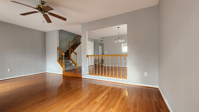 Building Photo - 4600 Langston Dr