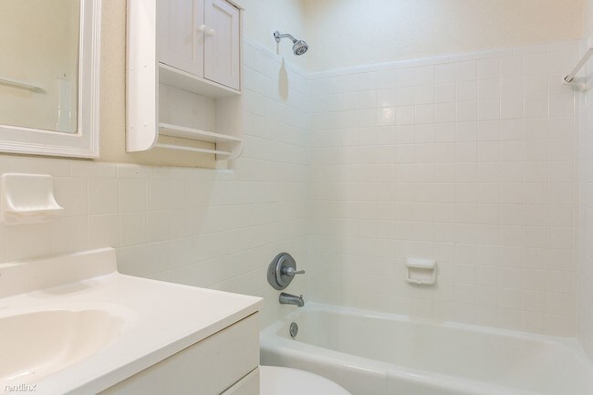 Foto del edificio - 3 br, 2 bath House - 7320 Clarke Rd