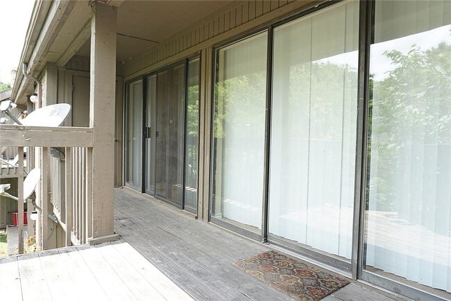 Building Photo - 1218 Signal Ridge Pl