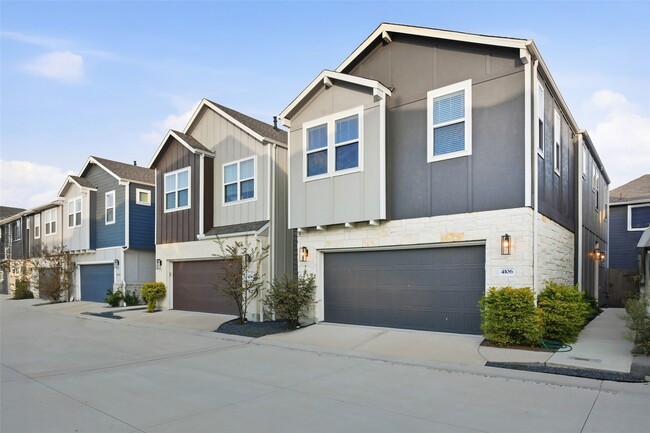 Foto del edificio - 4106 Split Ivy Dr