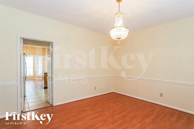 Building Photo - 20514 Hampshire Rocks Dr