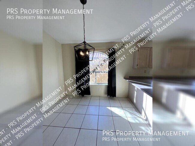 Building Photo - 1831 W Derringer Way