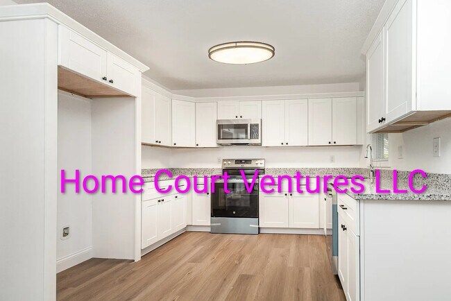 Cocina - 639 W Williams St