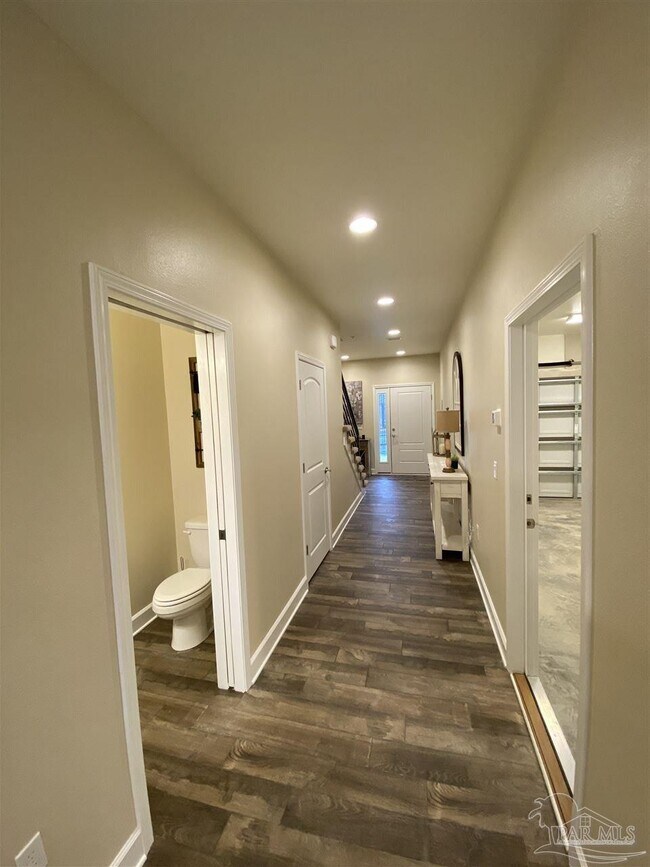 Building Photo - 3517 Mossy Oak Villas Cir
