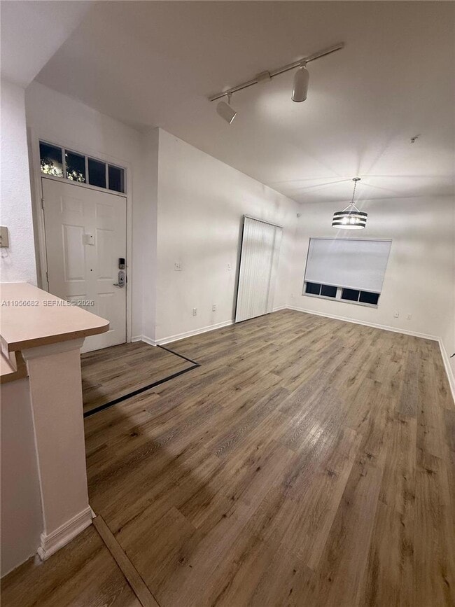 Building Photo - 4003 Santa Maria Dr