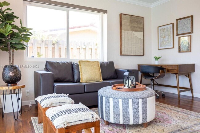 Foto del edificio - 1466 NE 57th Ct