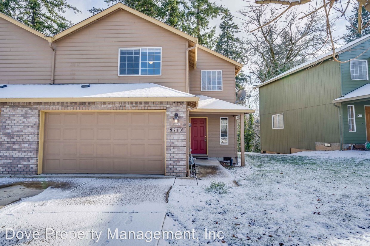 Primary Photo - 9713 NE Tenny Creek Dr