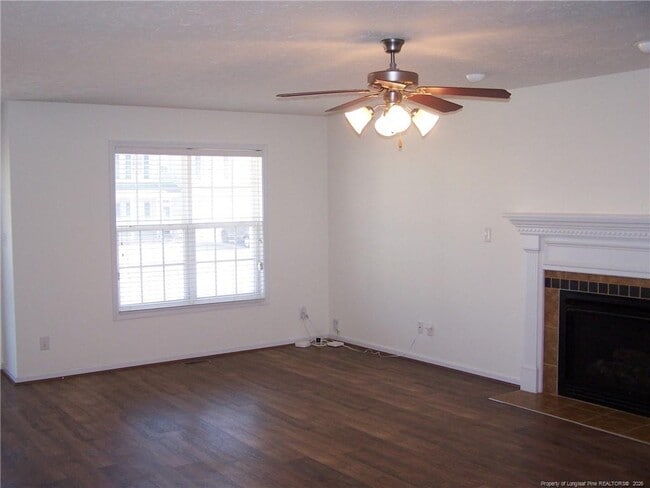 Foto del edificio - 1753 Cherrypoint Dr