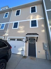 Building Photo - 1416 Derby Dr