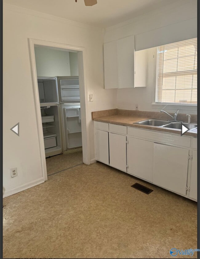 Foto del edificio - 801 Fairway Dr NW