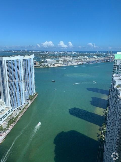 Building Photo - 465 Brickell Ave