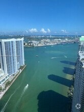 Building Photo - 465 Brickell Ave