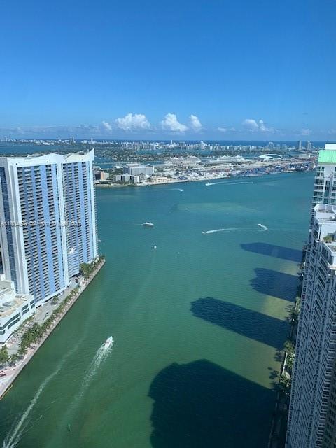 Foto principal - 465 Brickell Ave