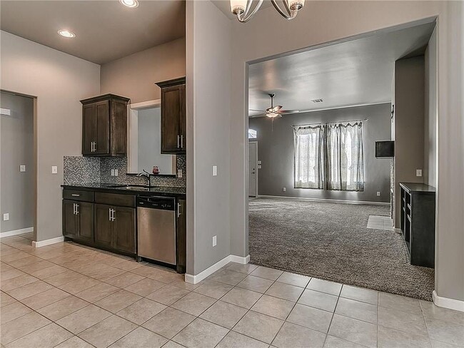 Photo - 8313 NW 140th St House