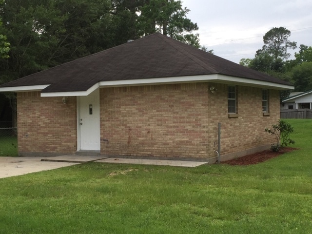 Building Photo - 8709 Stonewall St