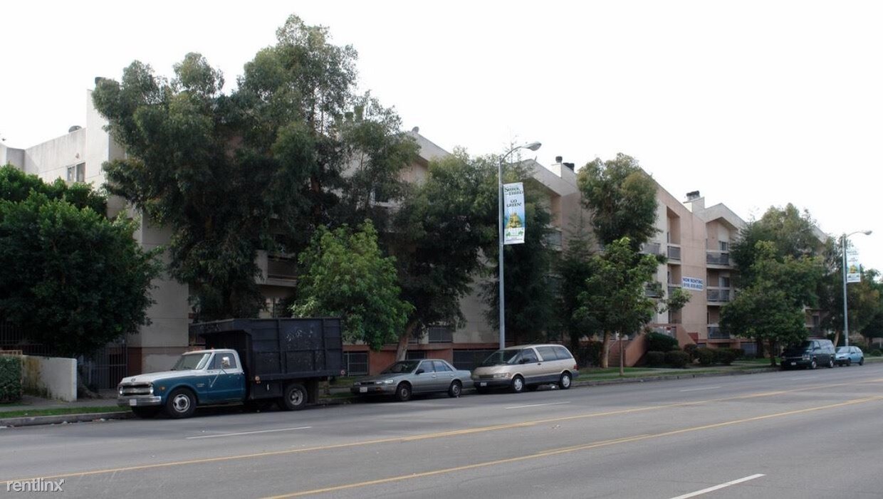 Building Photo - 14690 Nordhoff St