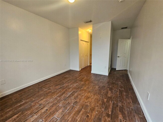 Building Photo - SILVER PALM HOMES