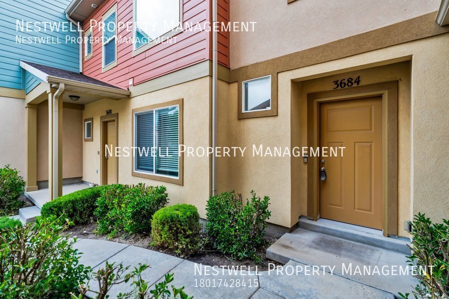 Foto principal - Beautiful 1-bed Townhome in South Jordan