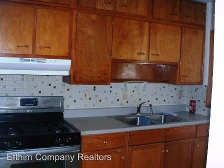 Building Photo - 3 br, 1.5 bath House - 10535 St. Michael Ln.