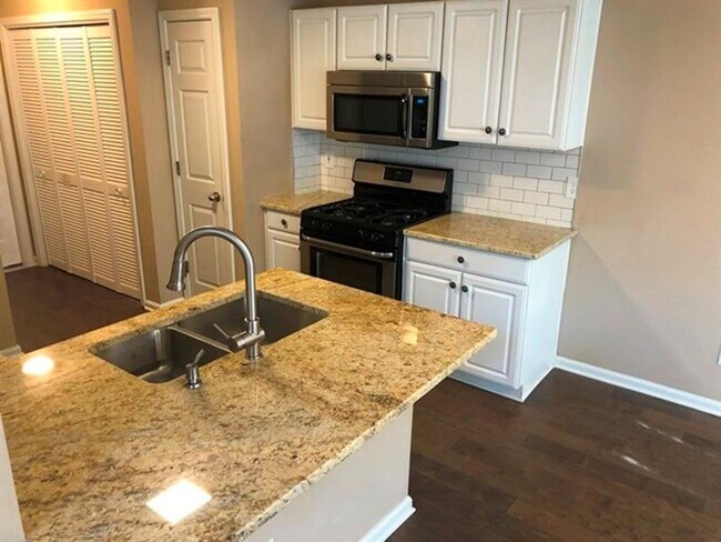 Building Photo - 3572 Avensong Village Cir