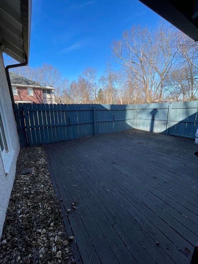 Building Photo - Coming Soon January 2, 2024. Beautifully R...