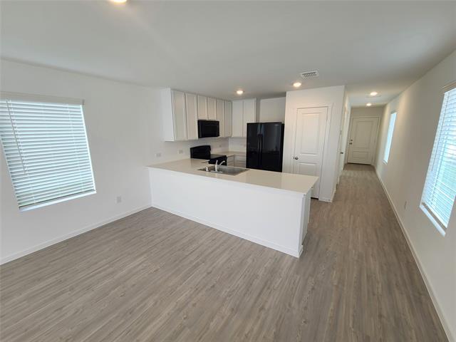 Foto del edificio - 919 Blue Heron Dr