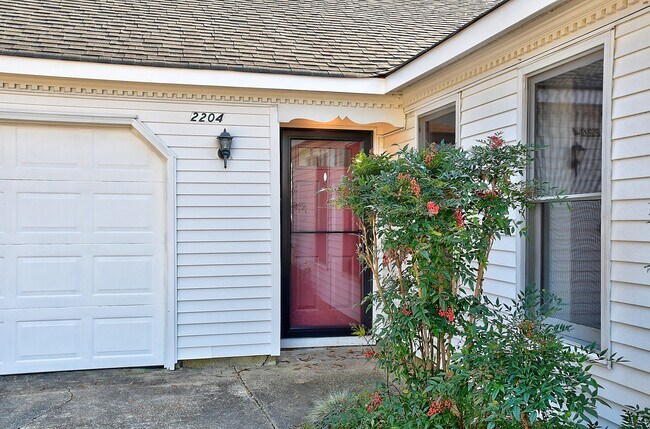 Foto del edificio - 2204 Spring Run Ct