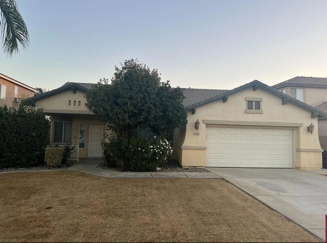 Foto principal - SW Beautiful Home for Rent