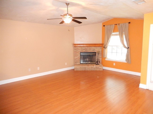 Building Photo - 4542 Wimbleton Ct