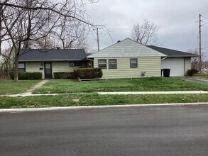 Building Photo - 336-340 Meyer Ave