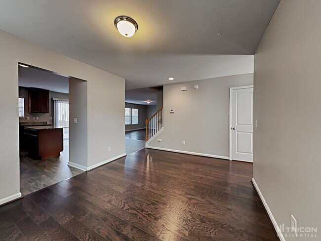 Foto del edificio - 461 Denman Loop