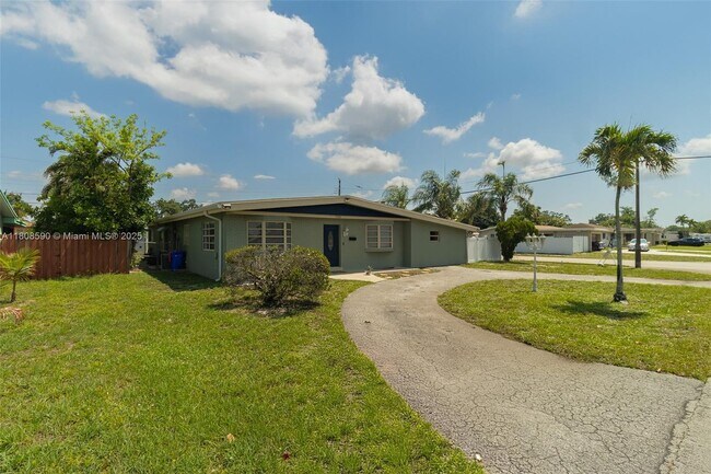 Foto del edificio - 7101 SW 12th St