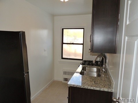 Foto del edificio - 147-39 73rd Ave