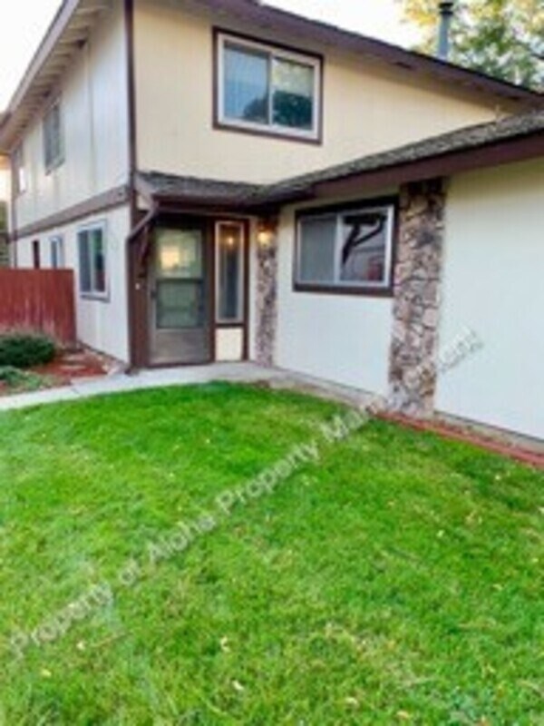 Primary Photo - 5226 W Kootenai St