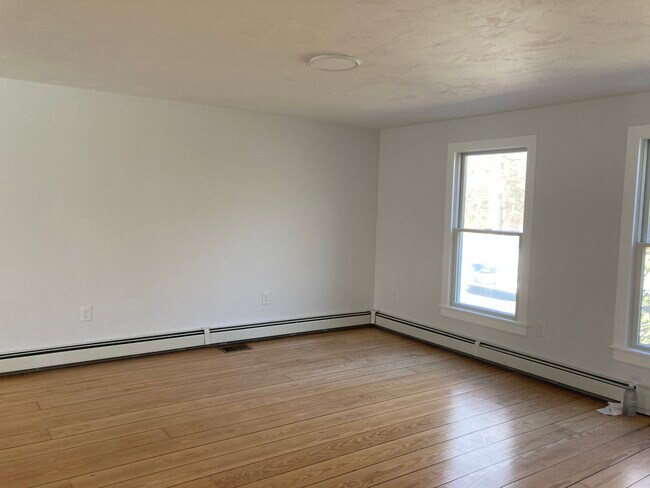 front room - 2 Sea Pines Ln