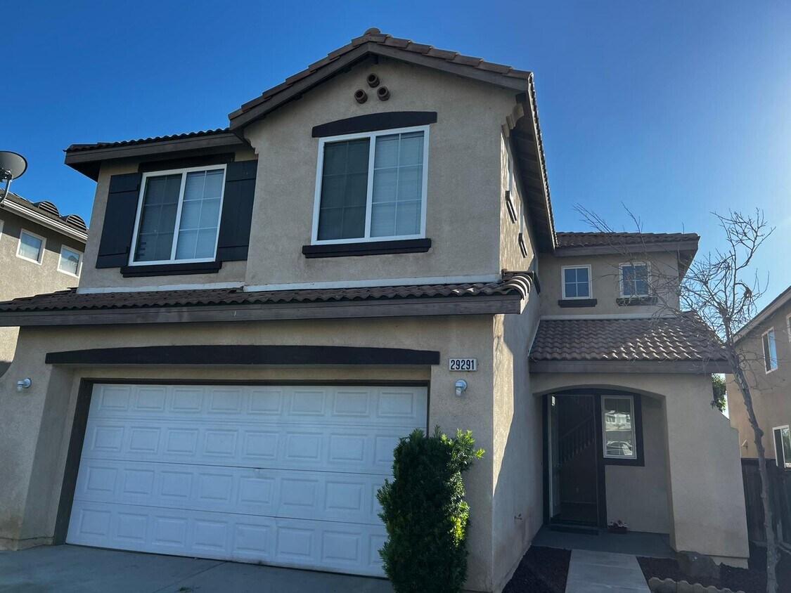 Primary Photo - 29291 Grande Vista Ave
