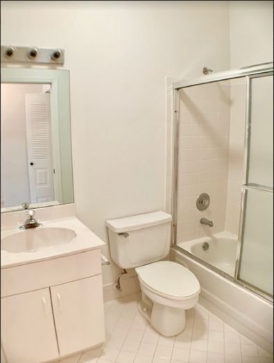 Building Photo - 55 Community - 1717.00  2 Beds / 2 Baths no d