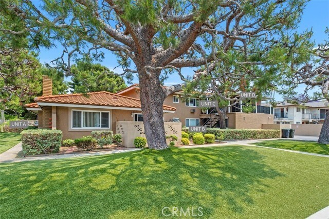 Foto del edificio - 11782 Garden Grove Blvd