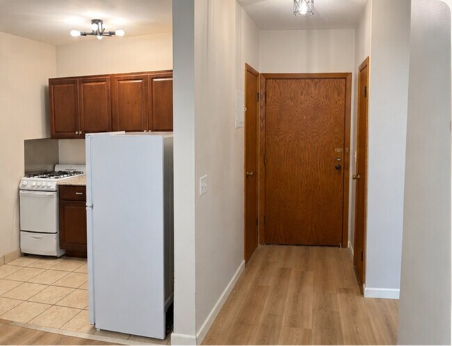 Foto del edificio - 3308 Girard Ave S