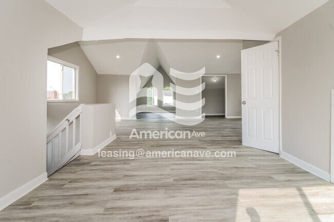 Foto del edificio - 4354 Somerset Ave