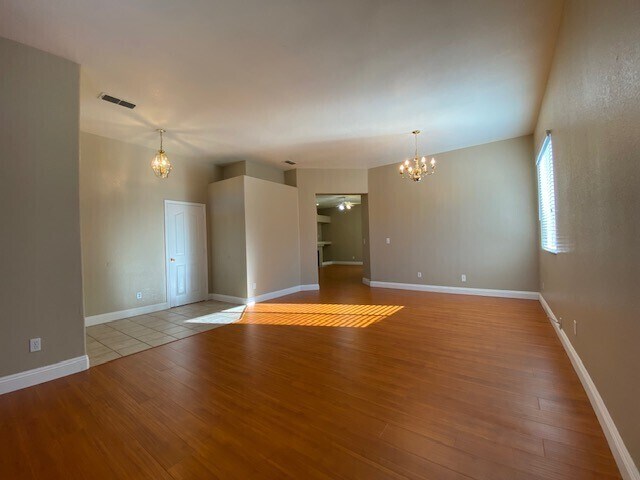 Foto del edificio - Beautiful 3bd/2ba in West Sacramento!