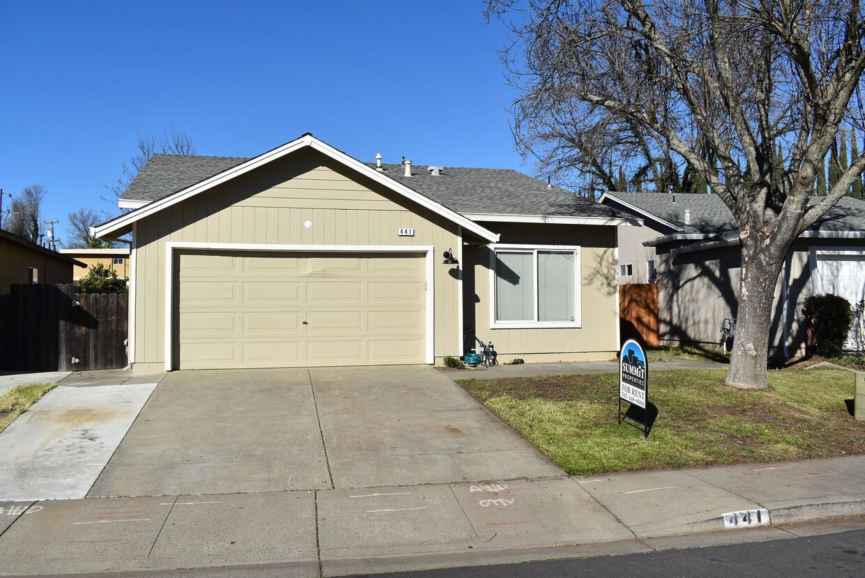 Foto principal - Wonderful N. Vacaville location!