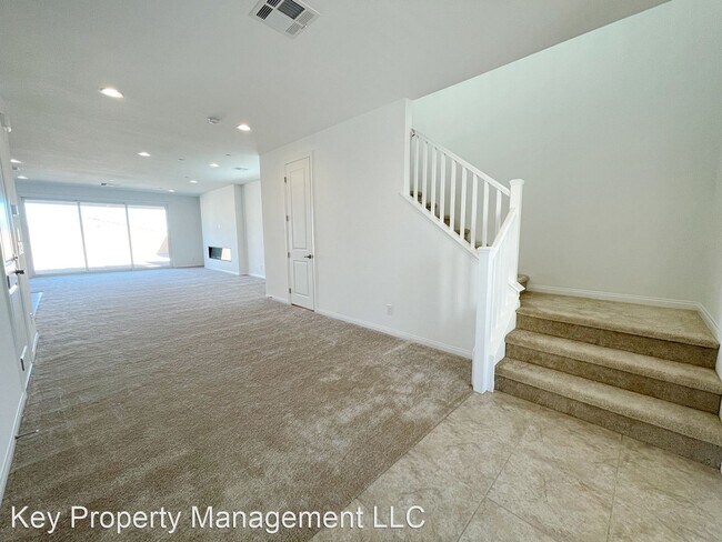Foto del edificio - 4 br, 3.5 bath House - 8820 Scalpay St
