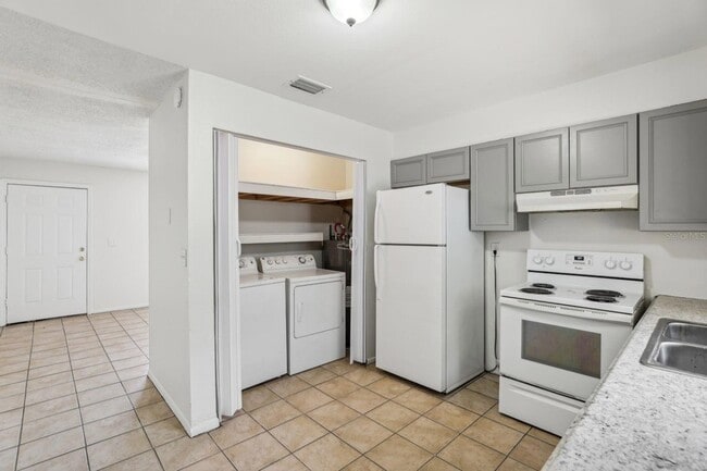Building Photo - 2116 34th St NW
